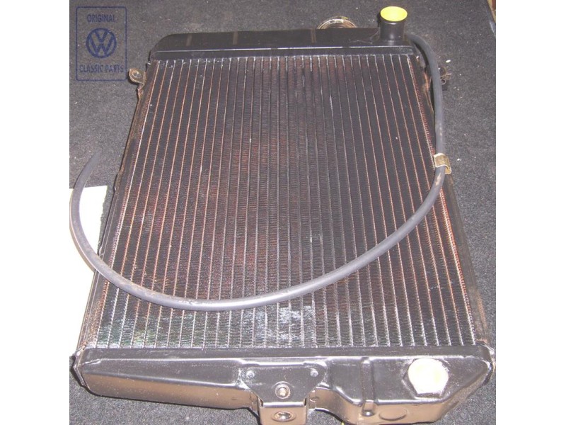 Audi Original Kühlmittelkühler Schwermetall - 823121251C