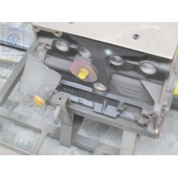 VW Original Teilmotor - 030100103KX