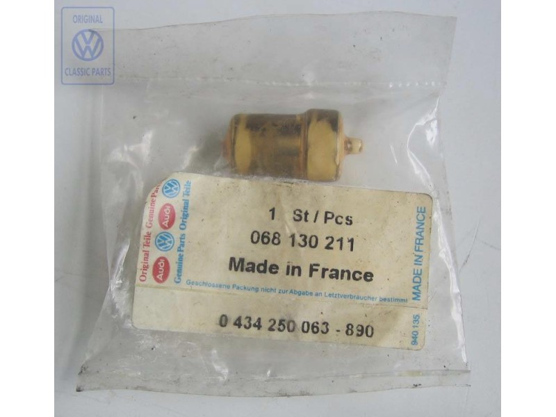 VW Original Düsenkörper Mit Düsennadel - 068130211