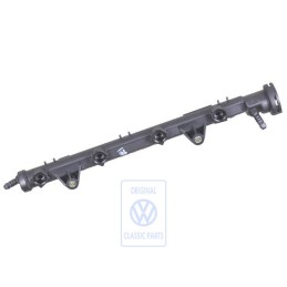 VW Original Kraftstoffverteiler - 030133329H