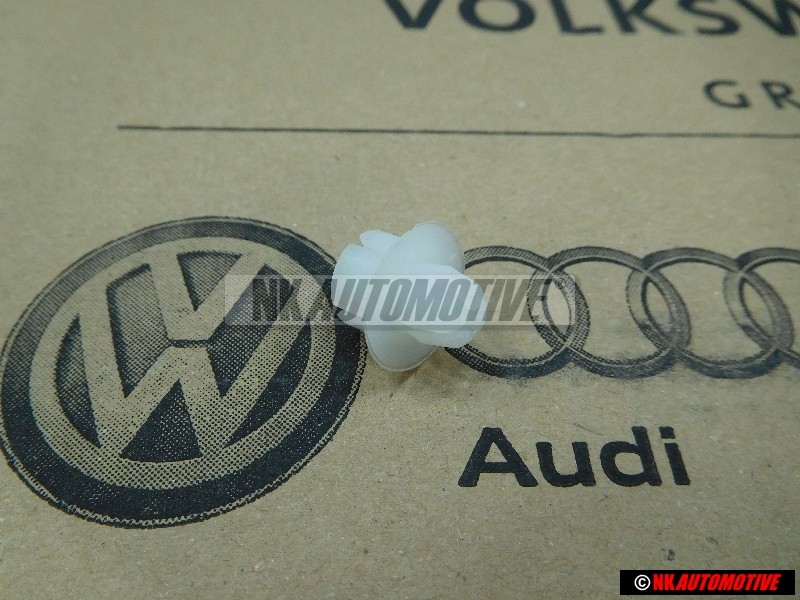 Audi Original Einsteckmutter - 4A0867340