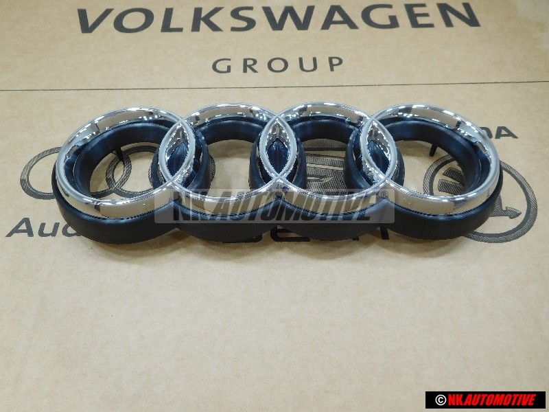 Audi Original Ringe Vorne Kühlergrill Emblem Logo Zeichen Chrom RS2 - 8A0853600