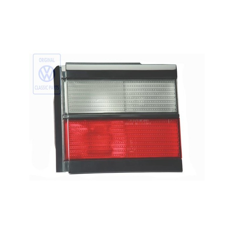 VW Original Schlussleuchte Mit Rückfahr- Und Nebelschlussleuchte - 333945108A