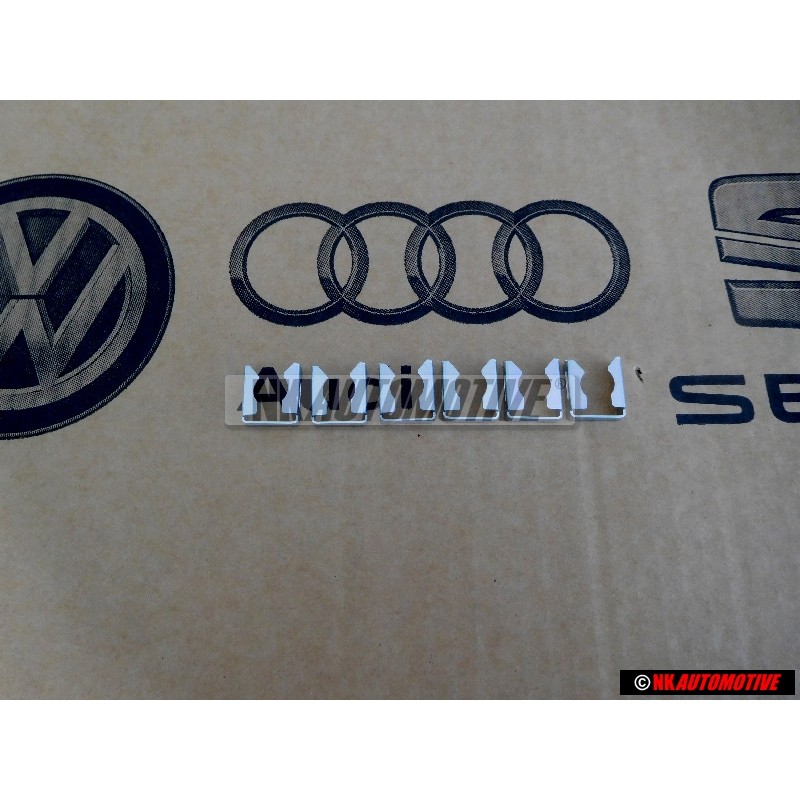 6x VW Original Halteklammer - 035906037