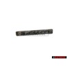 Audi Original QUATTRO Armaturenbrett Schriftzug Emblem Logo - 4D0853682 2ZZ