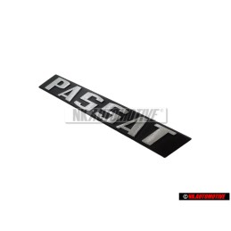 VW Original PASSAT Hinten Schriftzug Emblem Logo - 321853687C
