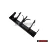 VW Original Vorne Kühlergrill Halter für Schriftzug - 5K0853957D 9B9
