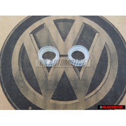 2x VW Original Buchse - 068130337