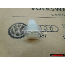 VW Original Mutter Einsteckmutter 8x8 mm für Heckklappe Golf 2 - 321813998A