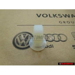 VW Original Mutter Einsteckmutter 8x8 mm für Heckklappe Golf 2 - 321813998A