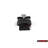 VW Original Flachkontaktgehäuse Mit Kontaktverriegelung - 4F0973705