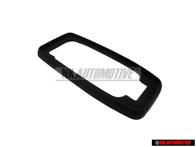 VW Classic Parts Unterlage - 823837211A