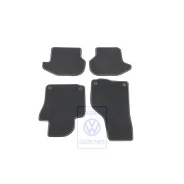 VW Original 1 Satz Fussmatten Titanschwarz/Pepperbeige - 1Q1863011D OUY